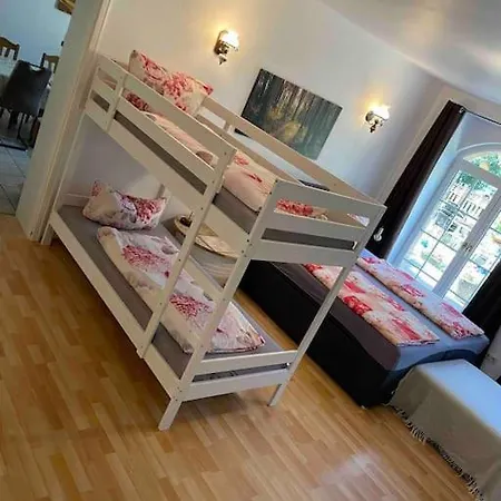 Διαμέρισμα Seeblick Zwei Im Waldschloesschen